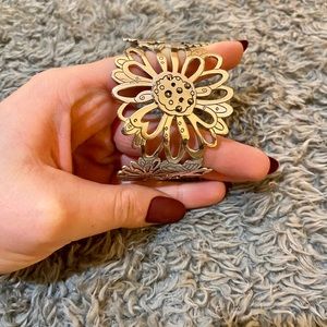 Brighton Flower Cuff